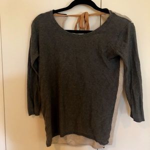 Babaton 2-tone open backed 3 quarter sleeve top